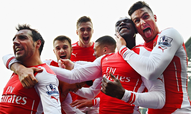 5 signs that suggest your boyfriend is an Arsenal supporter