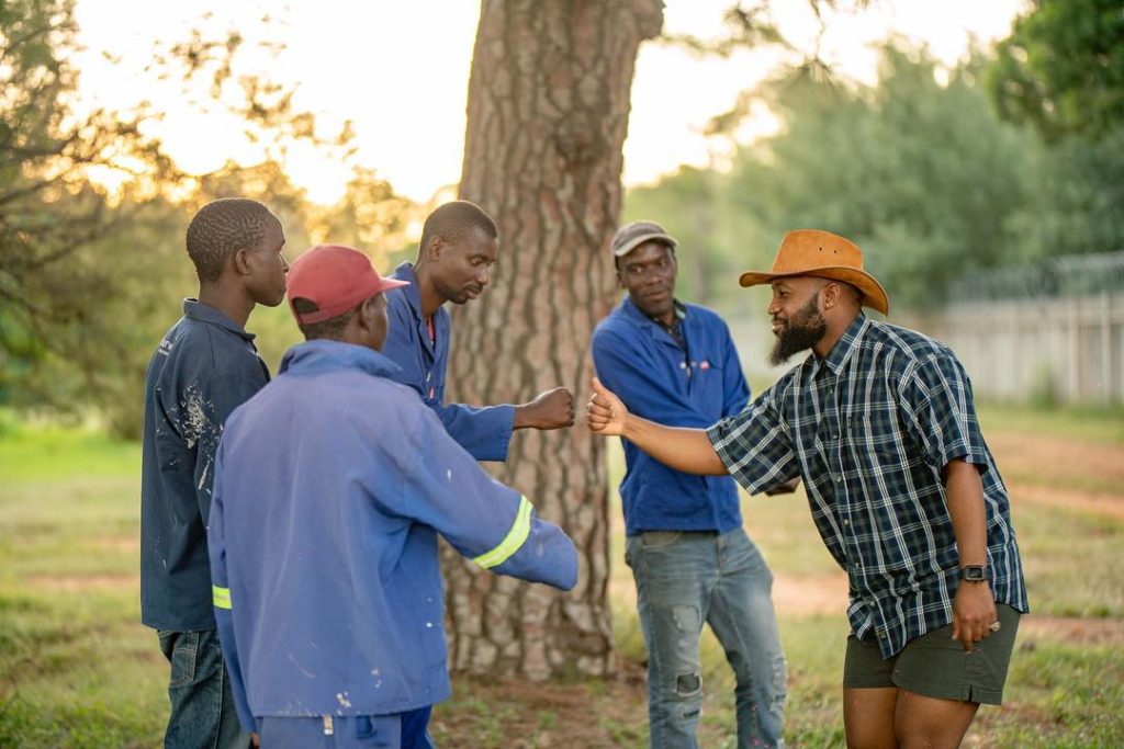 Cassper Nyovest in Ksazobalit video