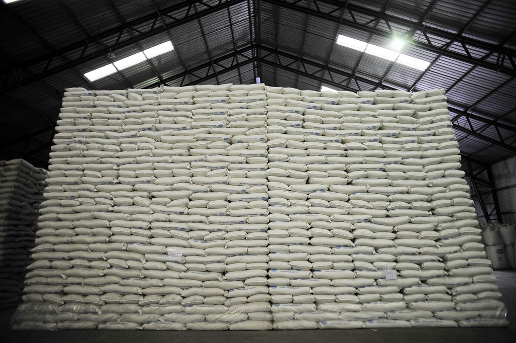 NIGERIAN GOVERNMENT BACKTRACKS ON RICE POLICY, LIKELY TO DO SO FOR VEHICLES