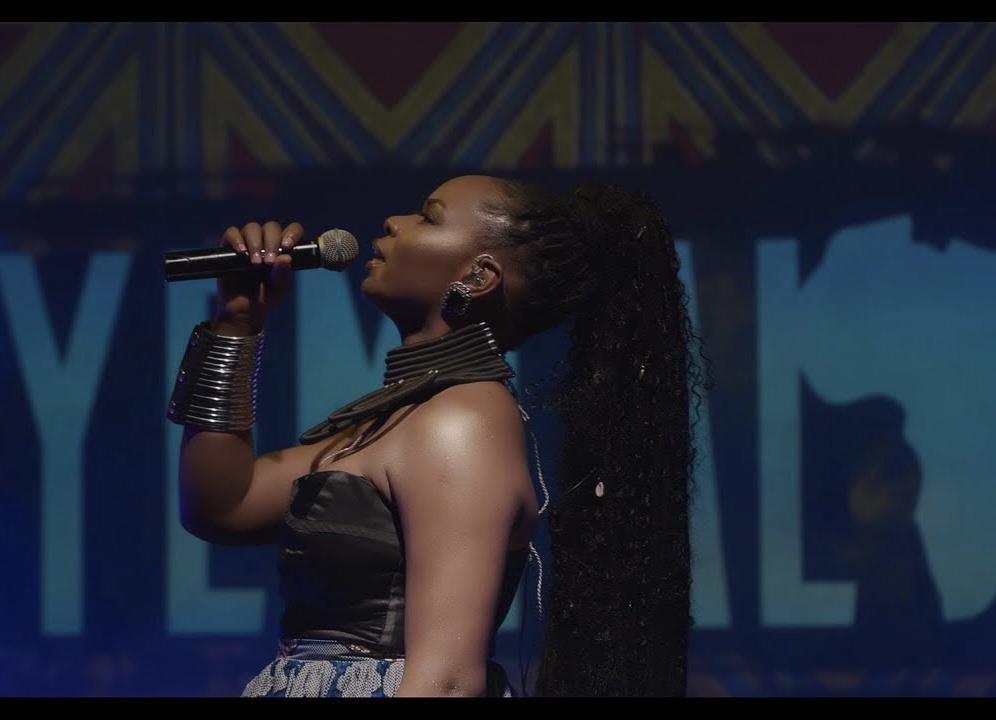 Watch Yemi Alade Soulfully Perform ‘Poverty’ In Swahili