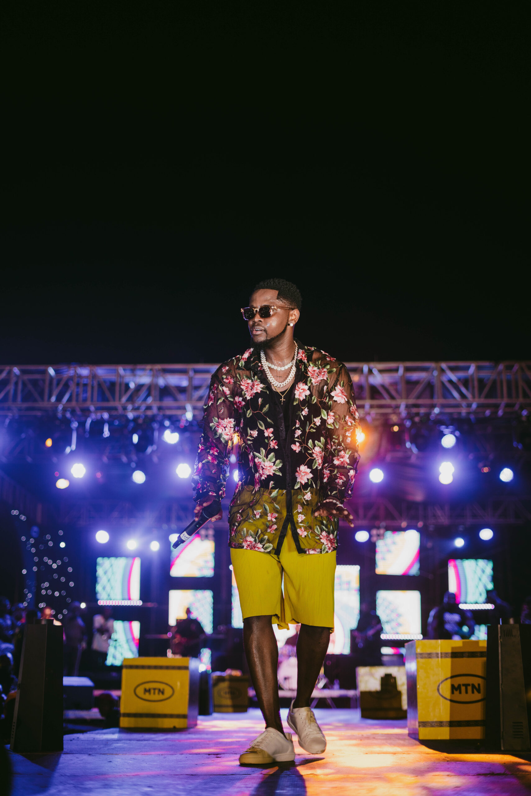 Kizz Daniel EMPIRE Cough